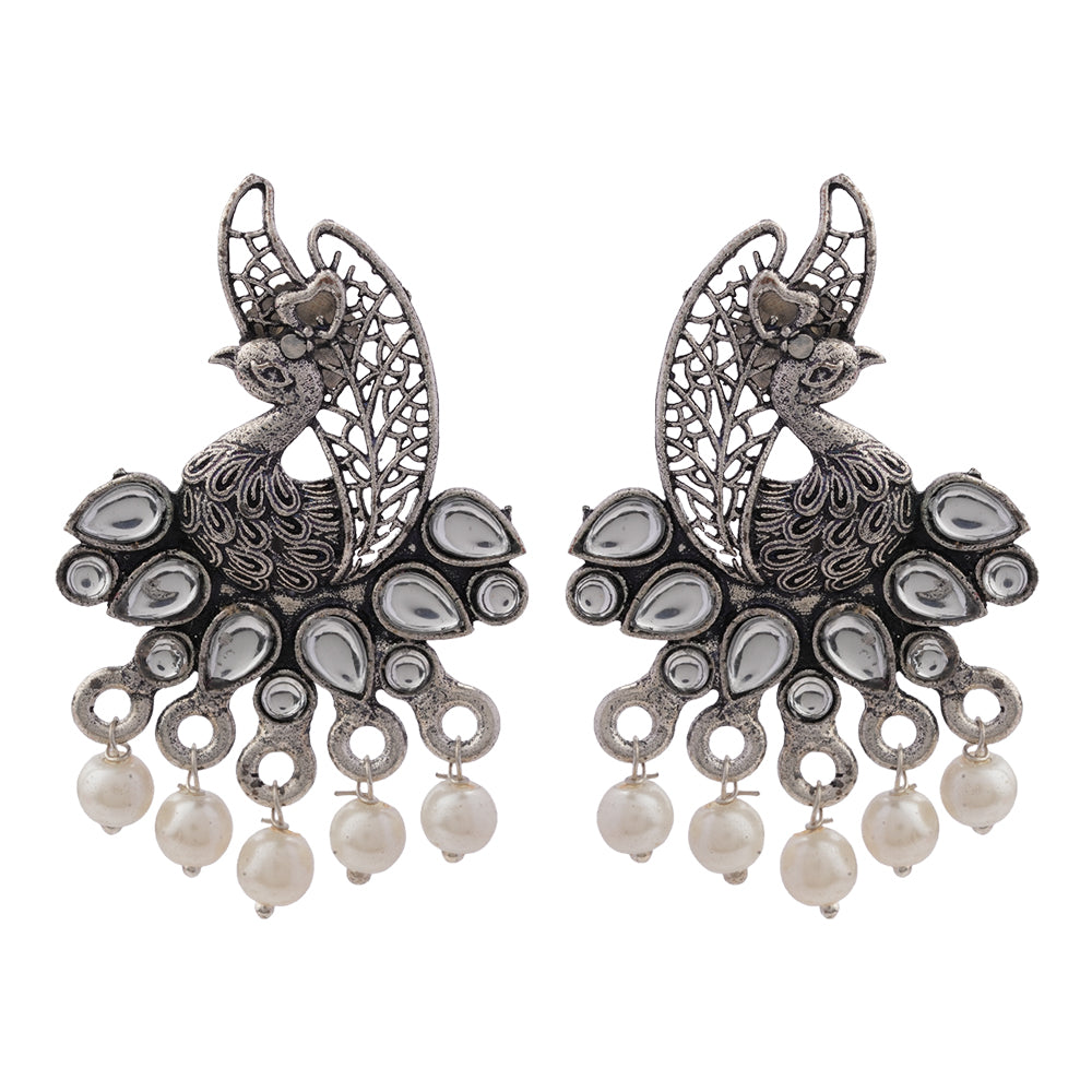 Peacock pearls studds earrings (White)