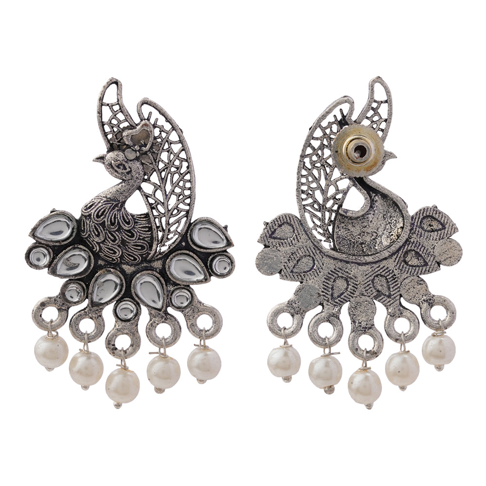 Peacock pearls studds earrings (White)