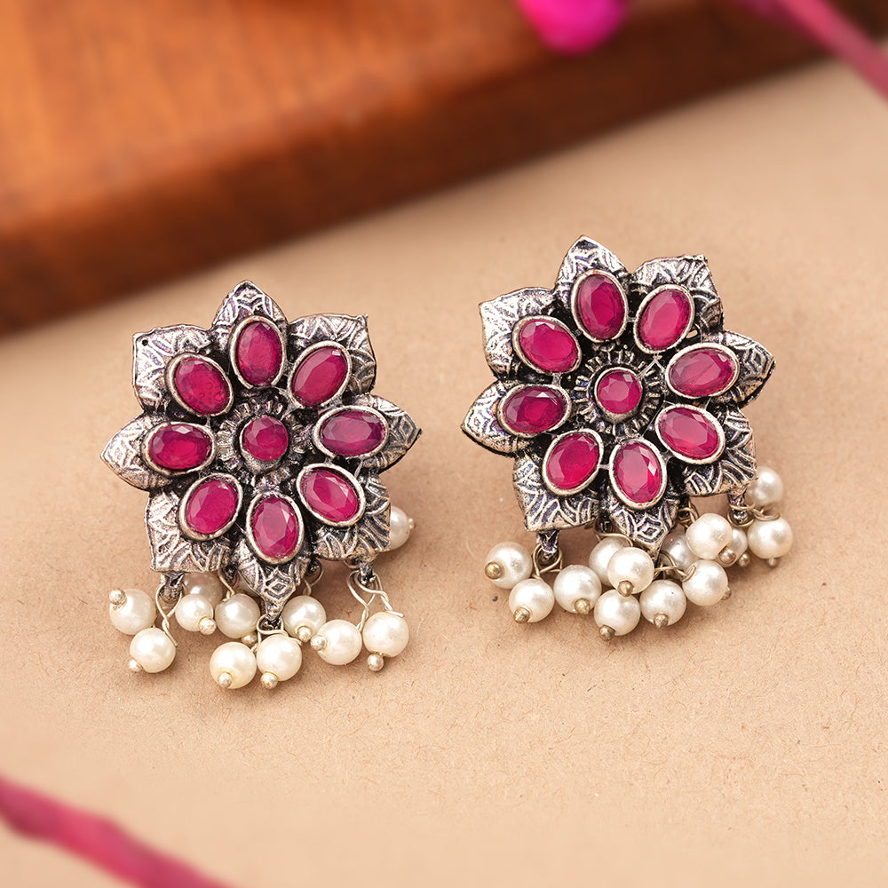 Jugni vibrant stud earrings (Red)