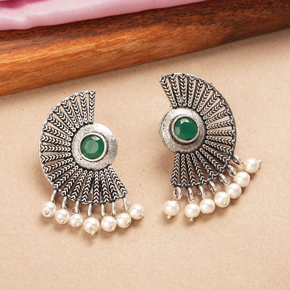 Bloom Arc pearl stud earring (Green)