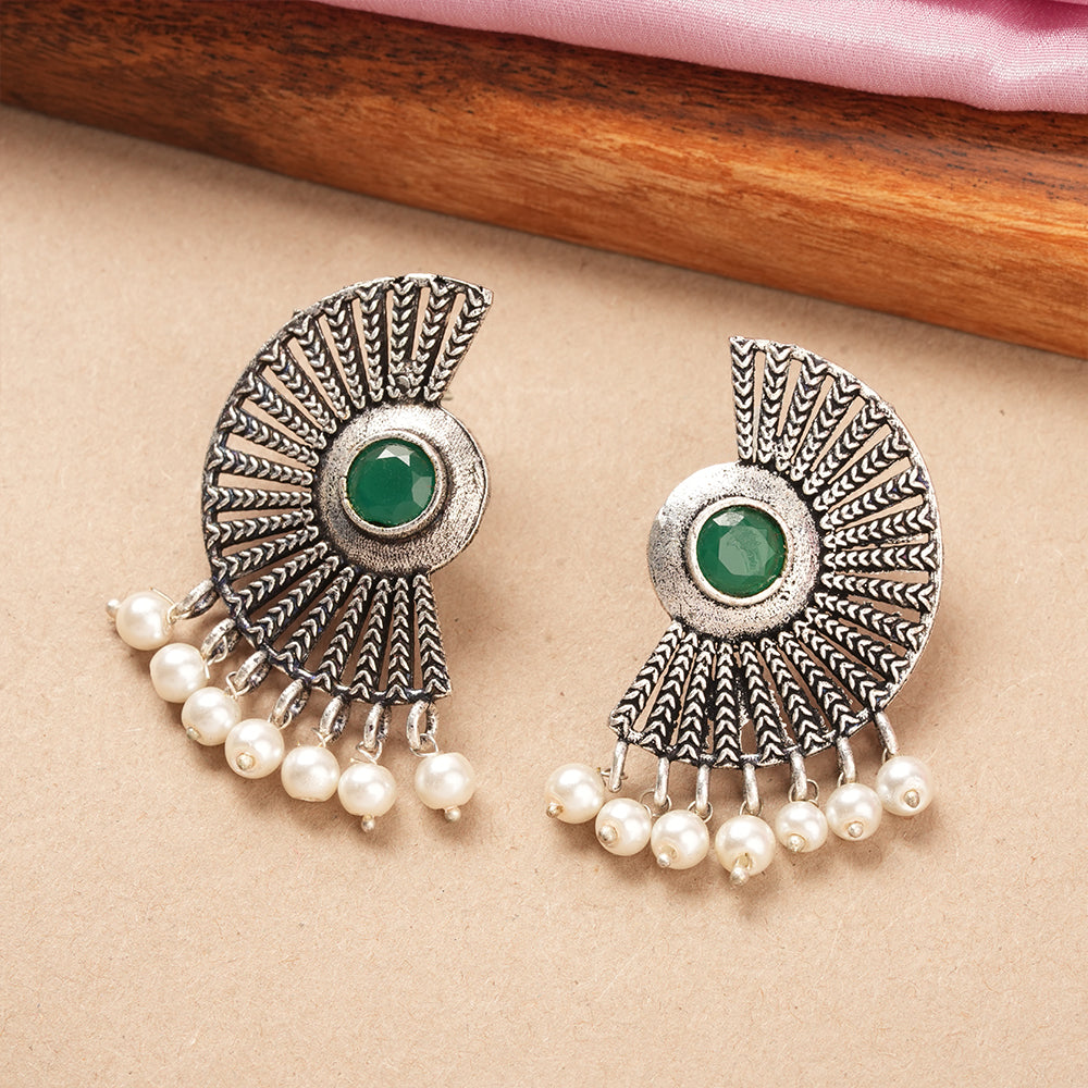 Bloom Arc pearl stud earring (Green)
