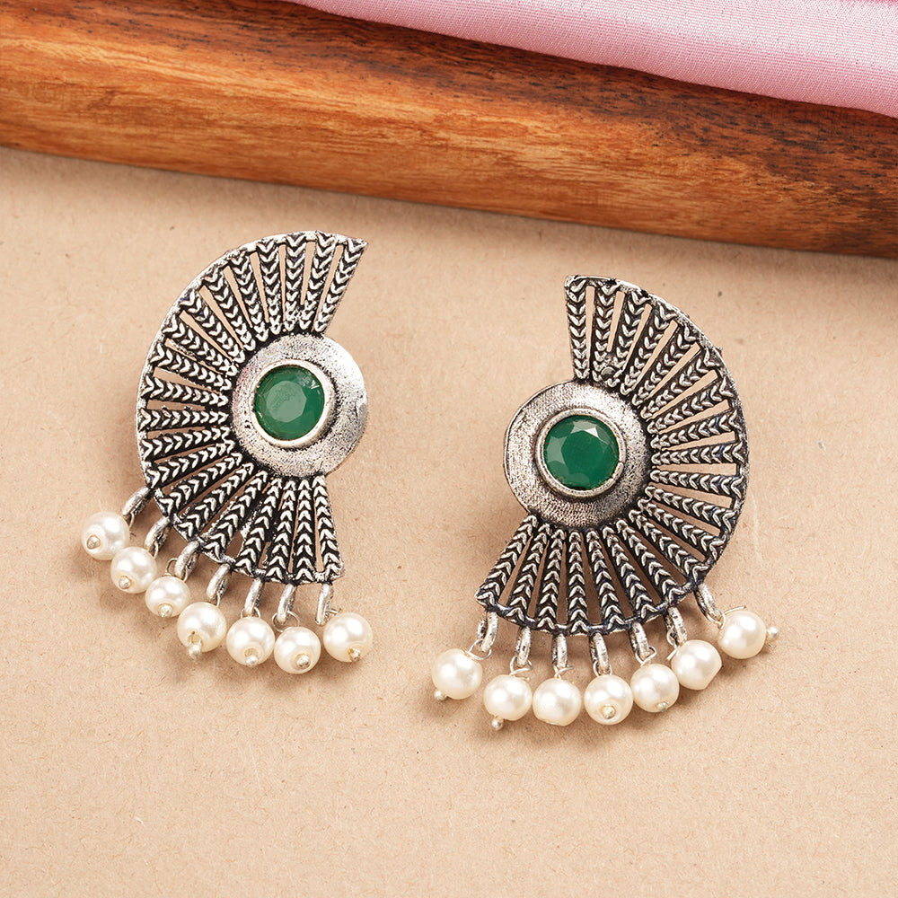 Bloom Arc pearl stud earring (Green)