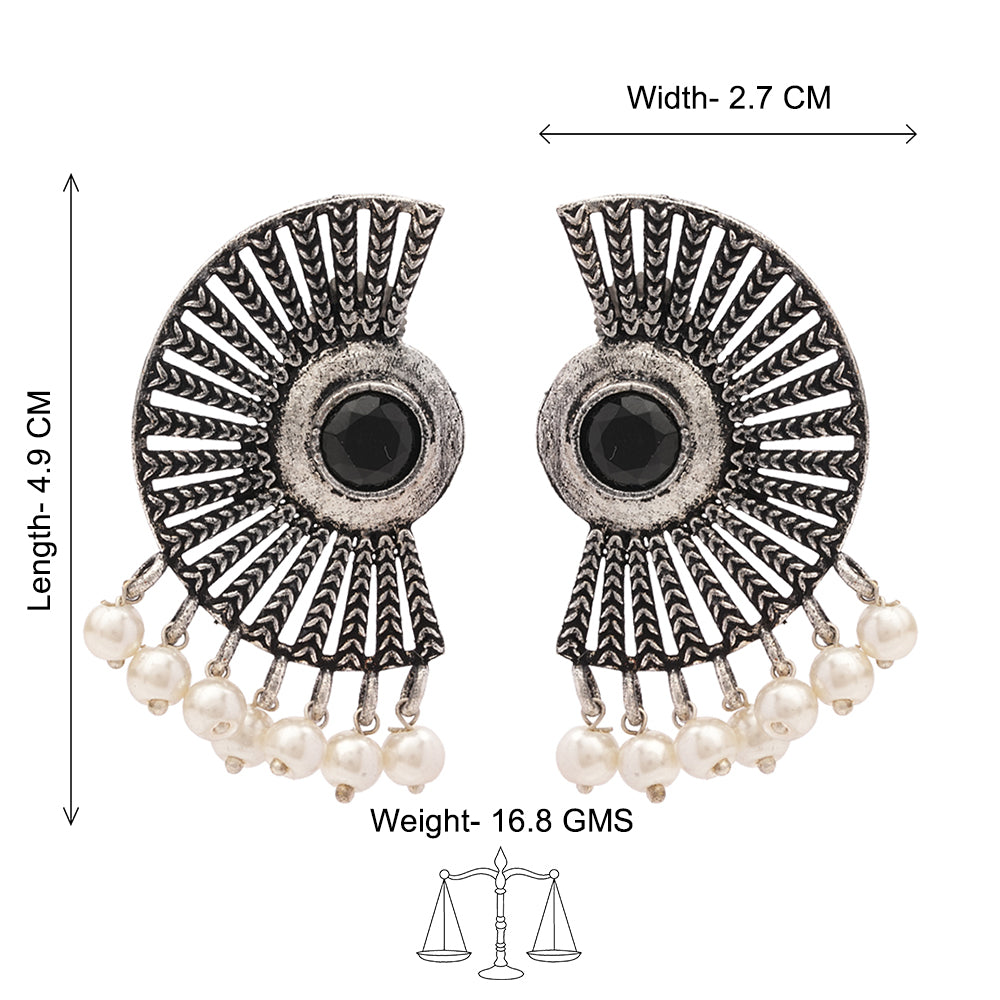 Bloom Arc pearl stud earring (Black)