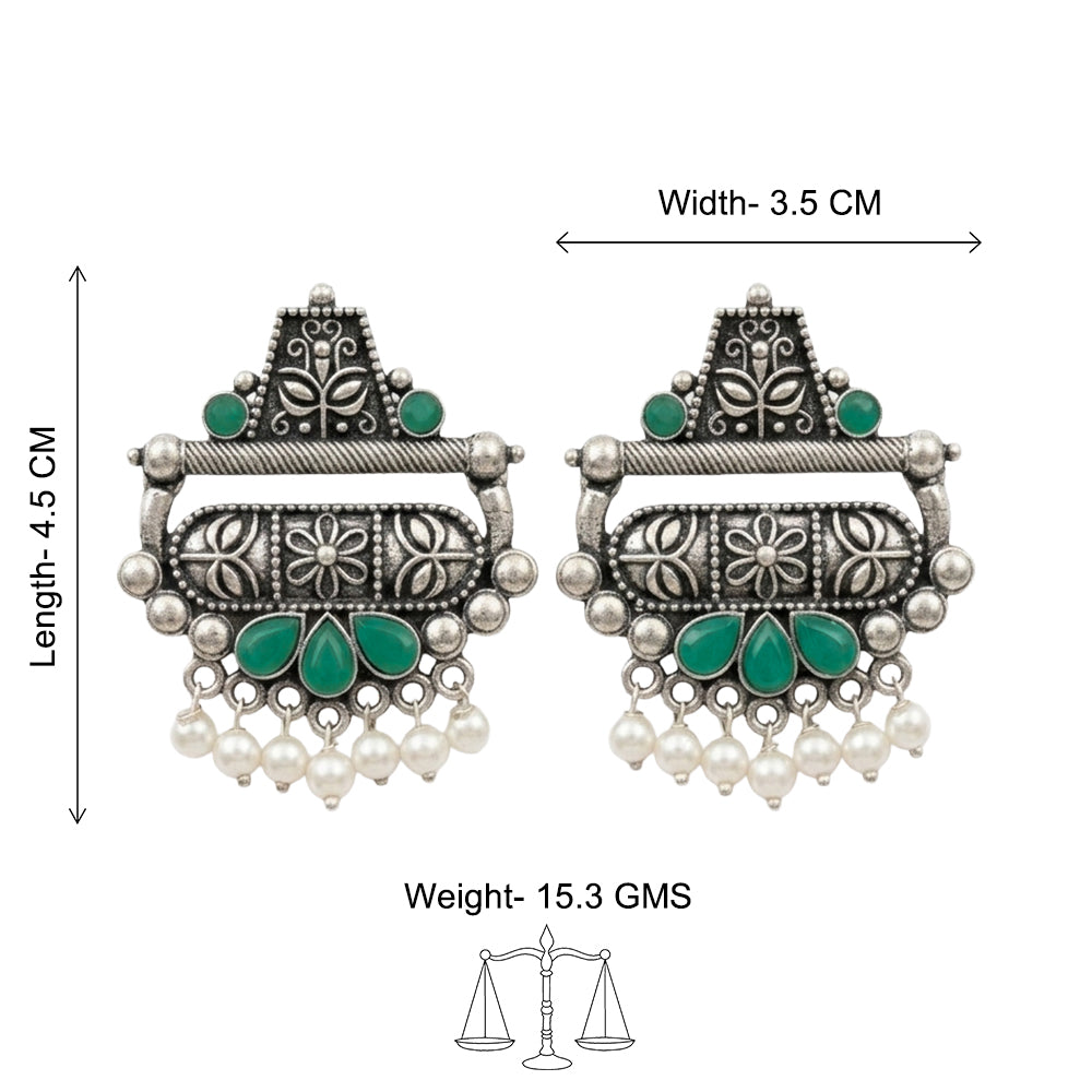 Floral Carved pearl stud earring (Green)