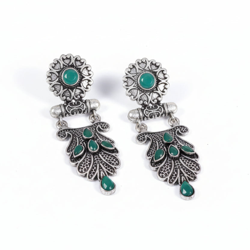 Swirly stone studded dangler earring (Green)