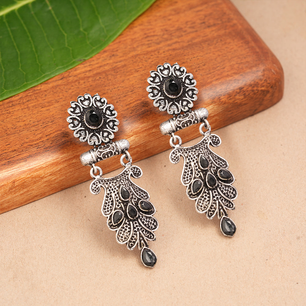 Swirly stone studded dangler earring (Black)