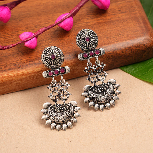 Enchanted Swing dangler earring (Red)