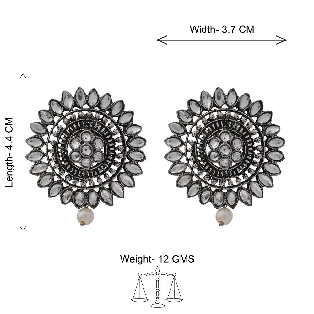 Traditional twish stud earring (White)