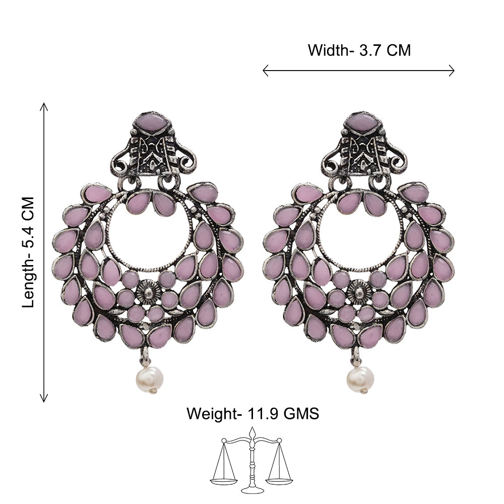 Diva Drops stud earrings (Baby Pink)