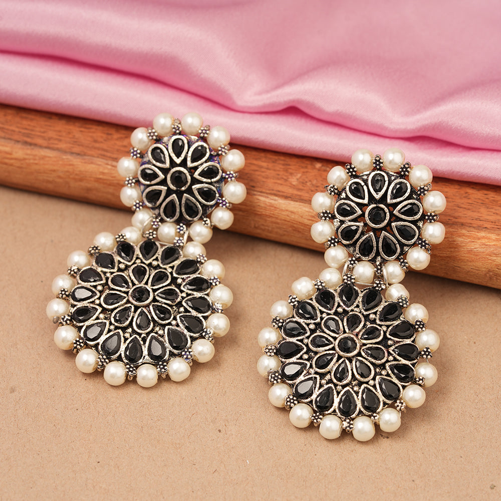 Double boho floral dangler earring (Black)