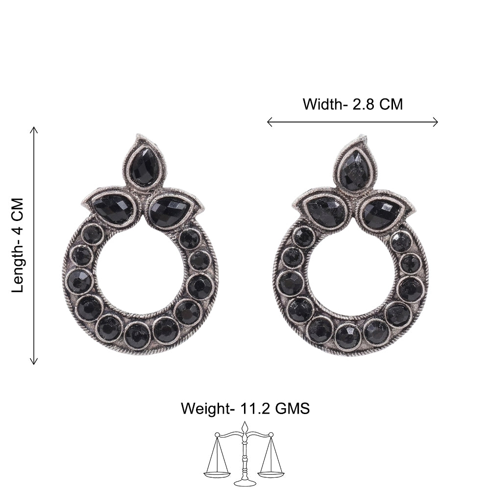 Petal Mandal stud earrings (Black)