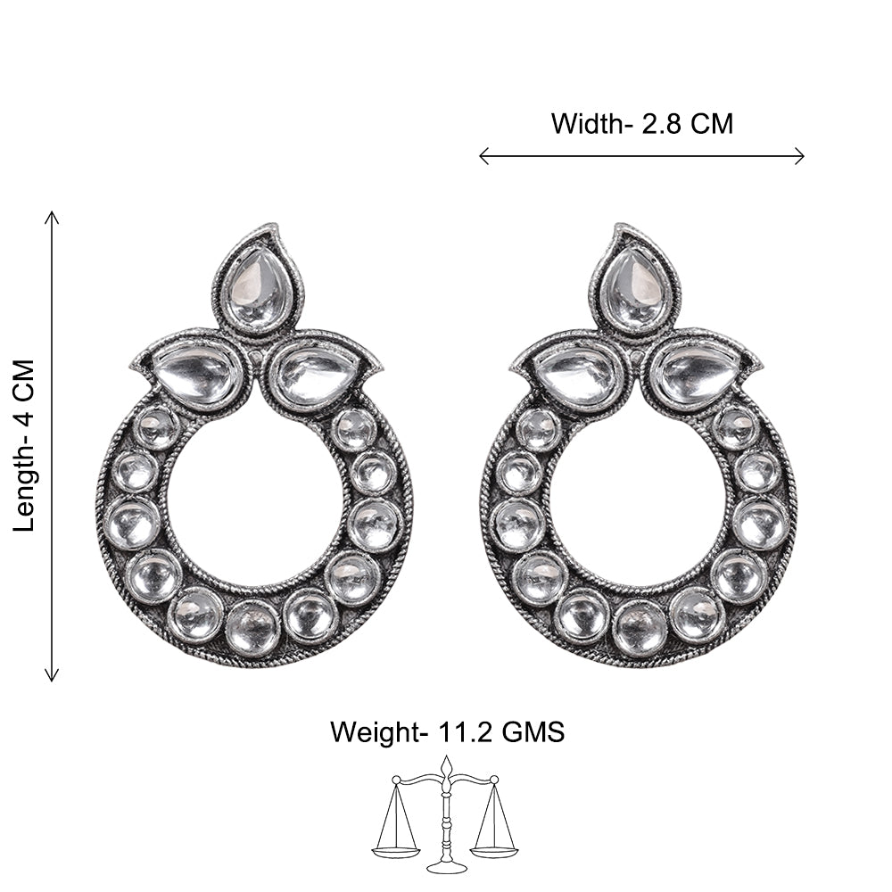 Petal Mandal stud earrings (White)