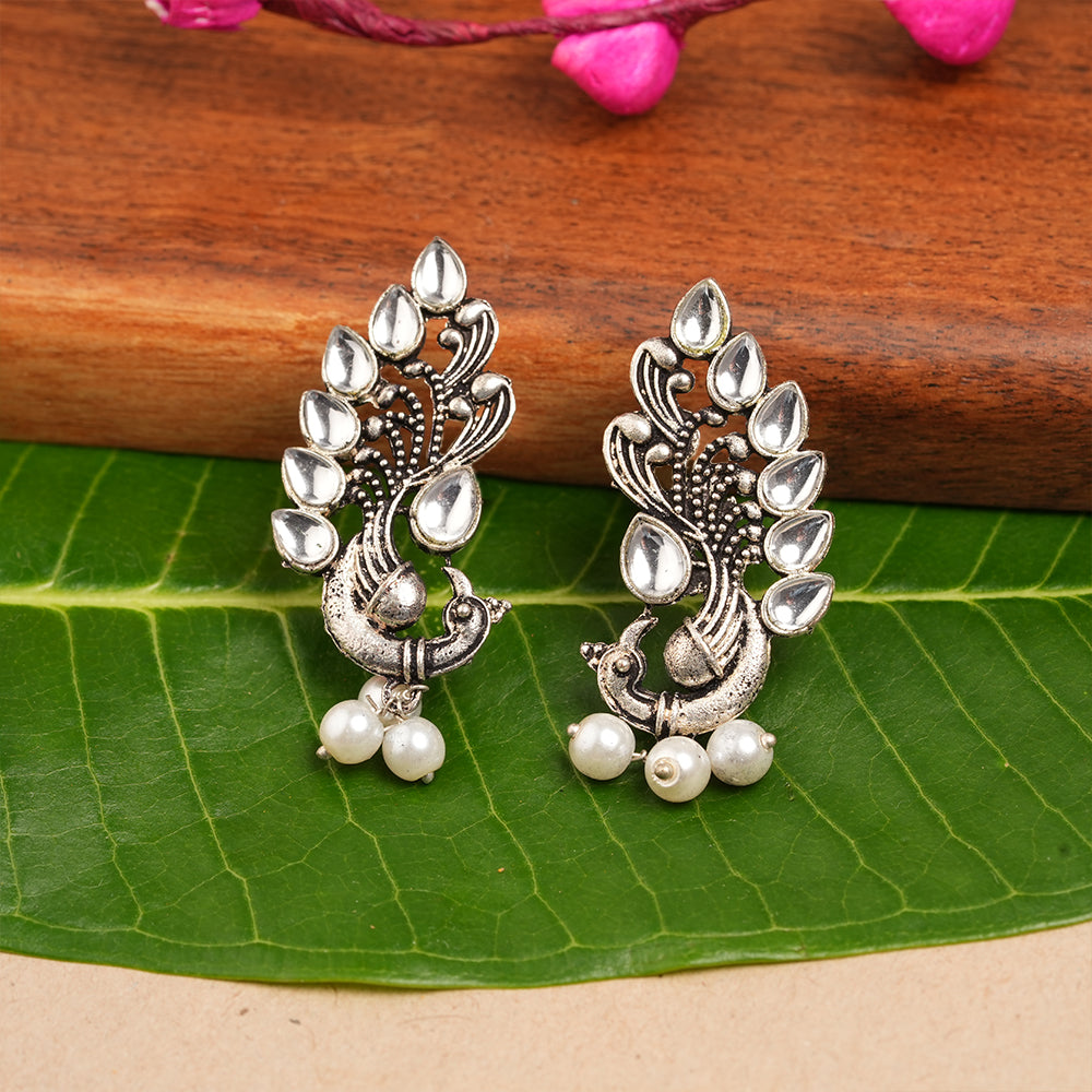 Mayur Pride stud earrings (White)