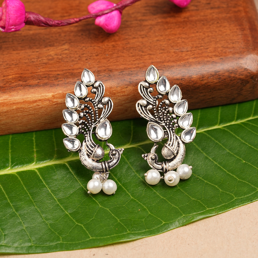 Mayur Pride stud earrings (White)