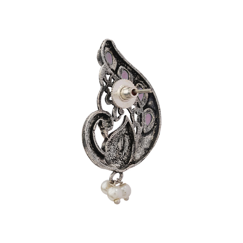 Ferocious Feathers stud earrings (Baby Pink)