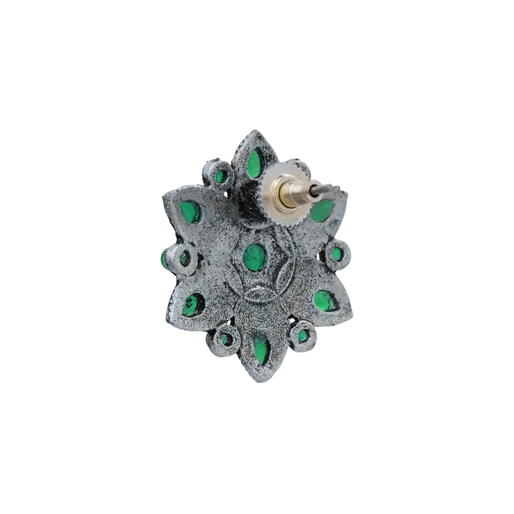 flower-alpana stud earrings (Green)