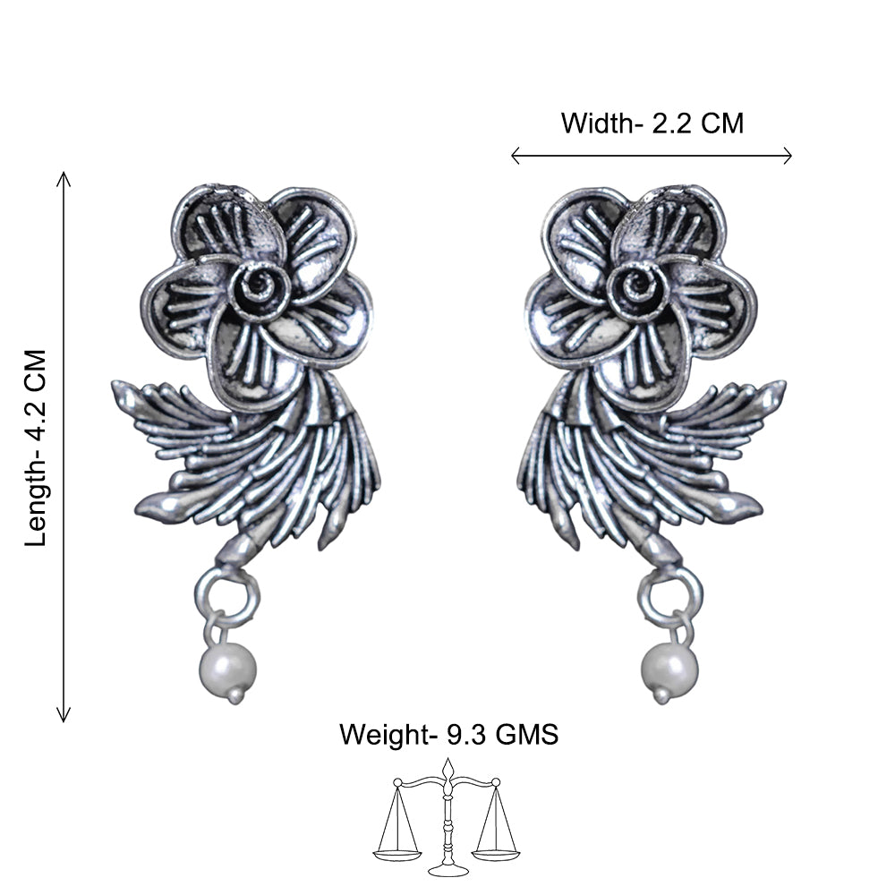 Floral Swirl stud earrings (Silver)