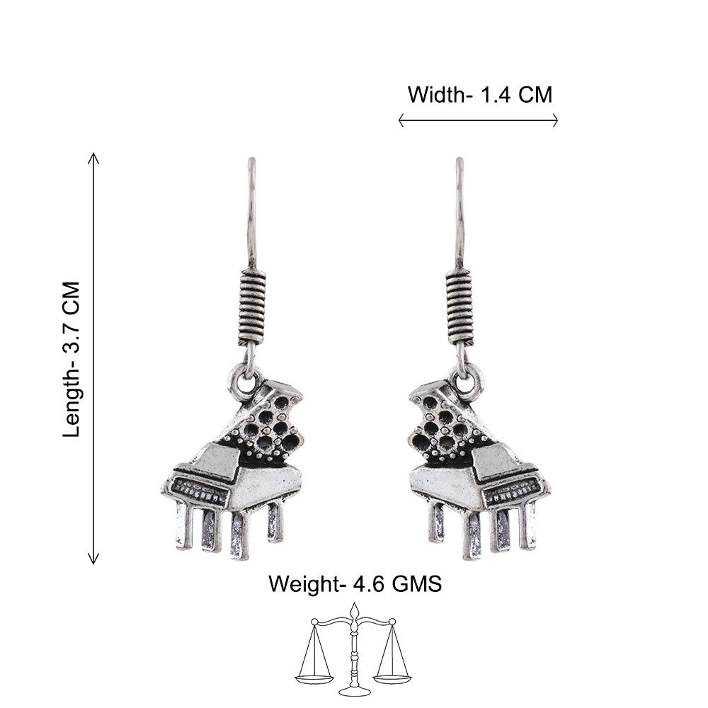 Harmony charm dangler earrings (Silver)