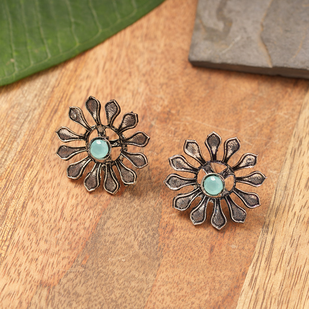 FlowerLoom Stud Earrings - Mint