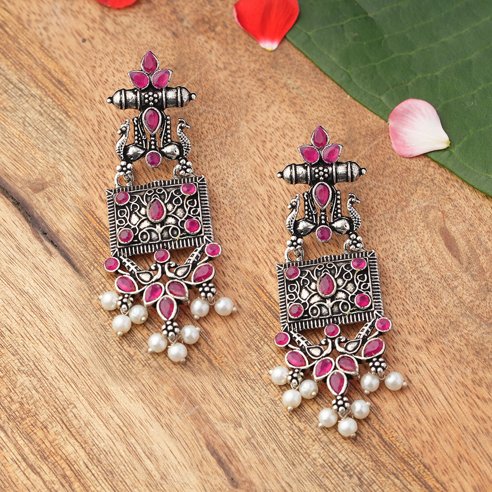 Peaflair pearls oxidised dangler earrings (Red)