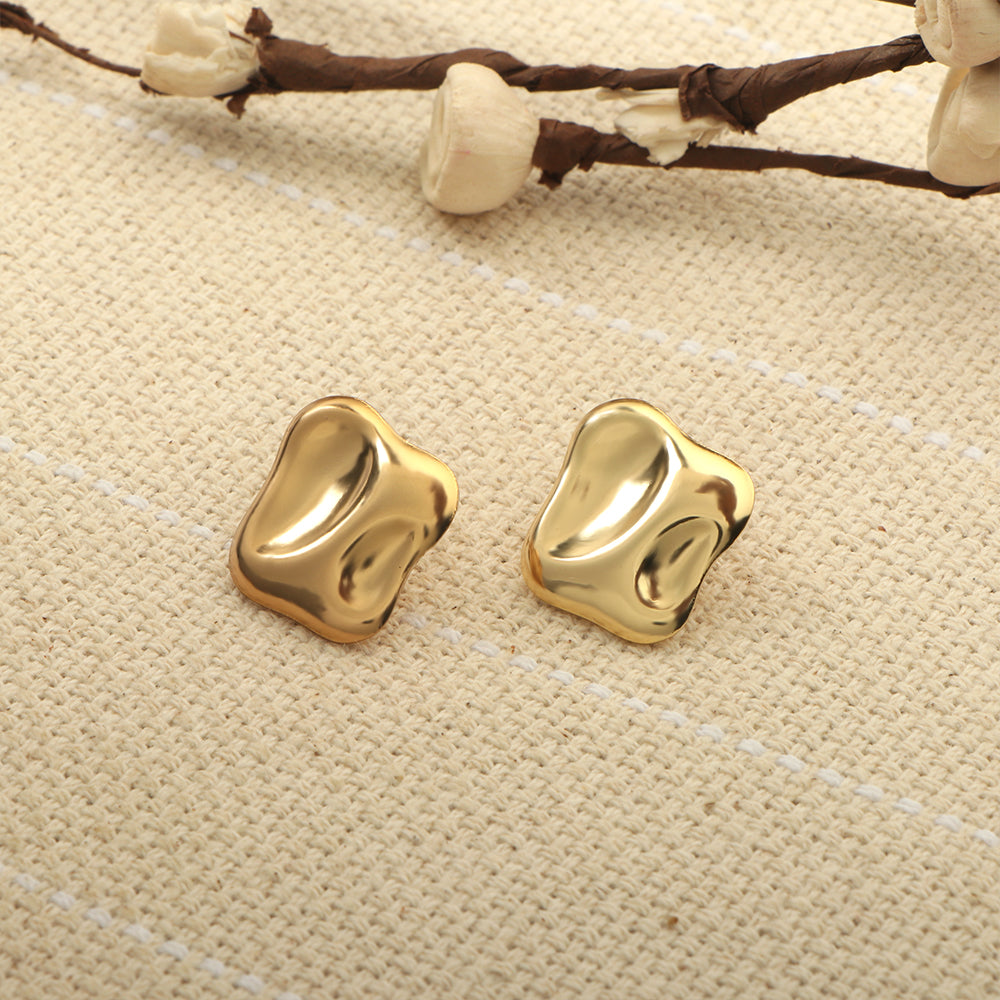 Golden Glance- Golden Stud Earrings