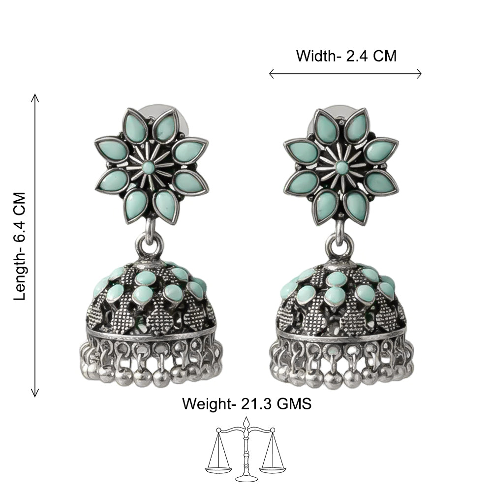 Flower-Shaped top with petal-like Mint stones