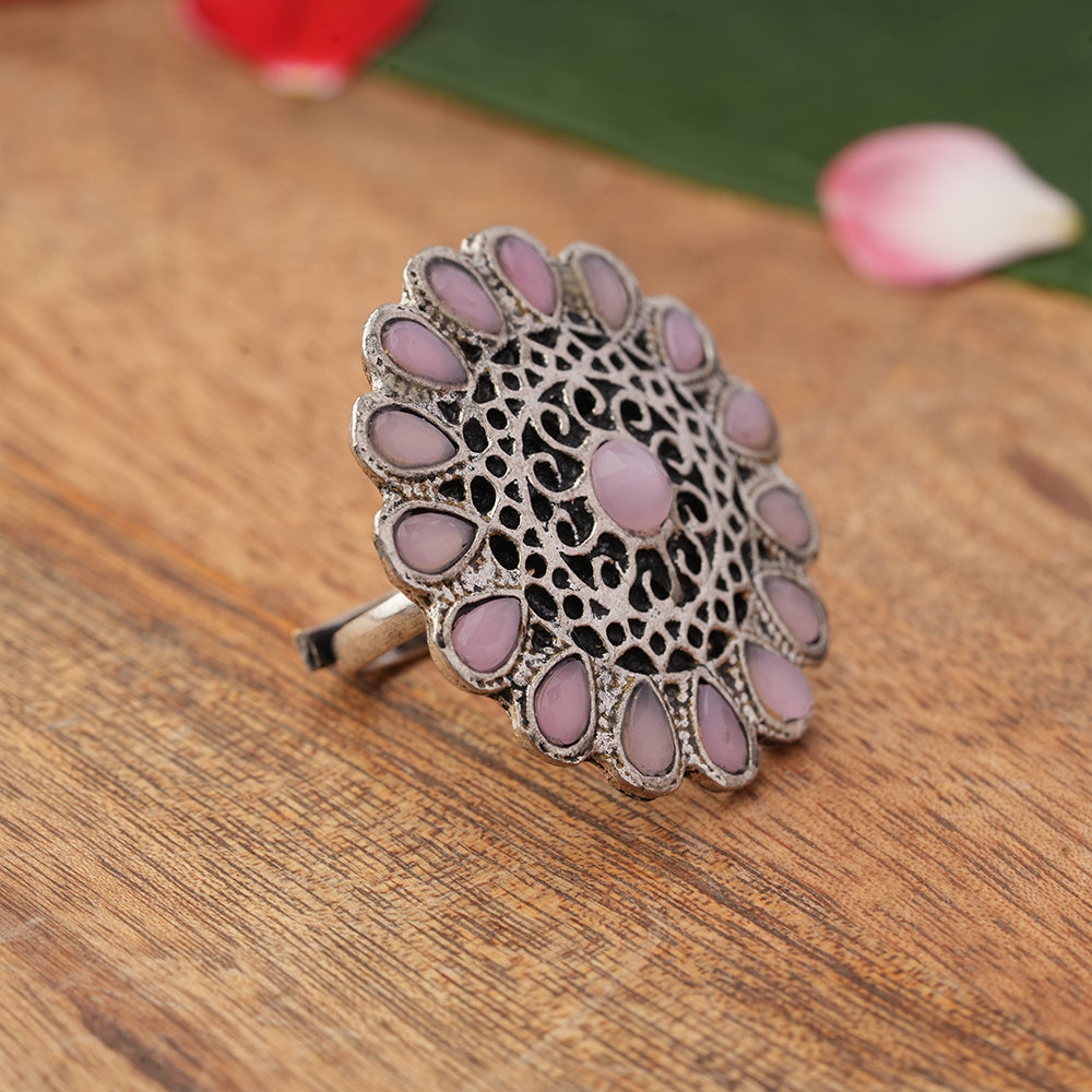 CrystaBud stone studded ring (Baby Pink)