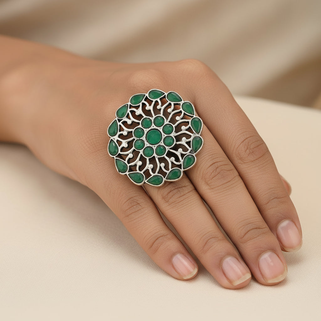 FloraDrop stone studded ring (Green)