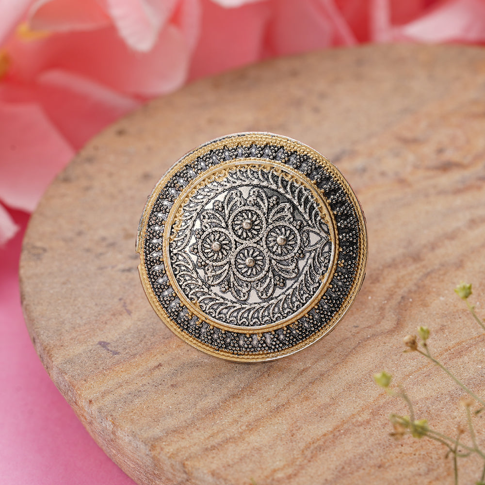 ZariCircle oxidised ring