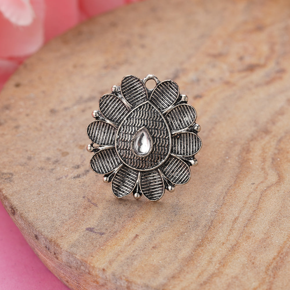 PetalStone oxidised ring (White)
