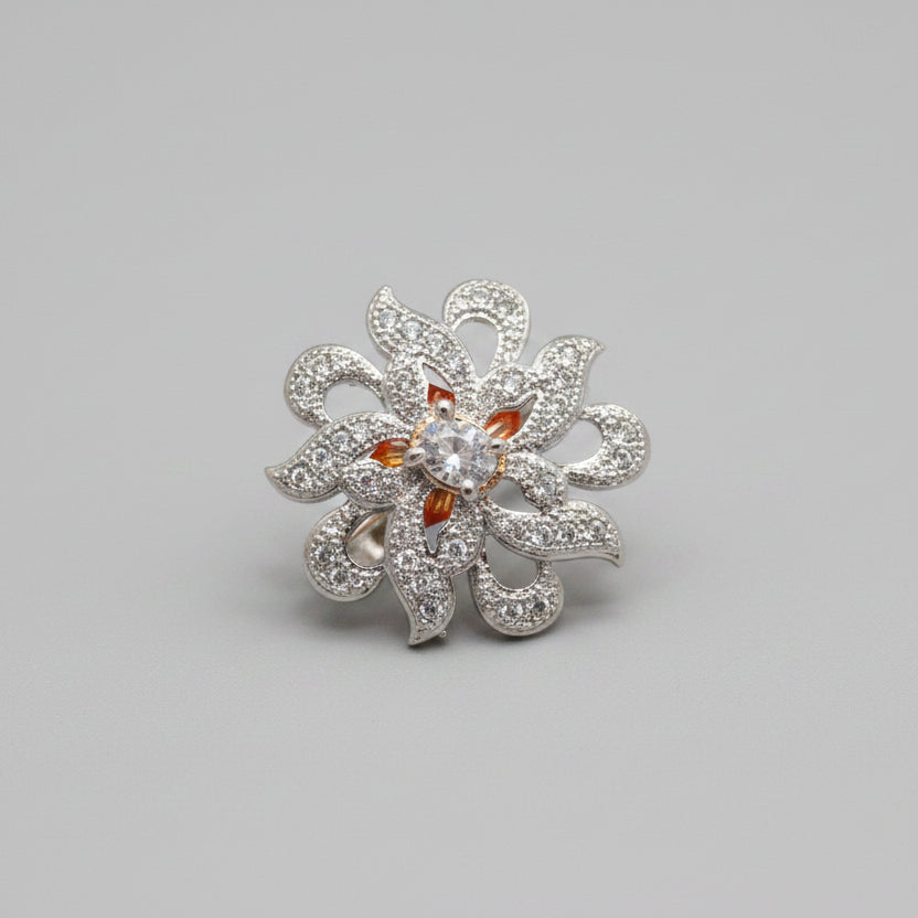 Rays and petals zirconia rings