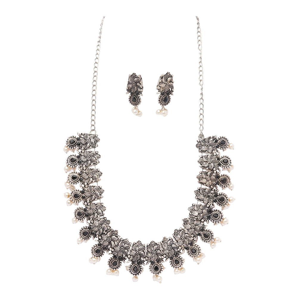 Regal blossom oxidisd chain neckpiece (Black)