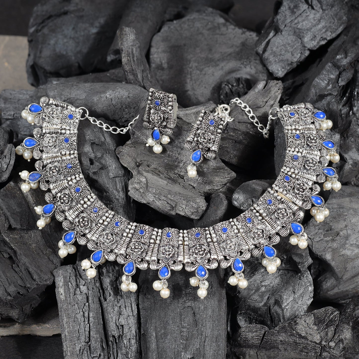 Dessert stone oxidised chain neckpiece (Blue)