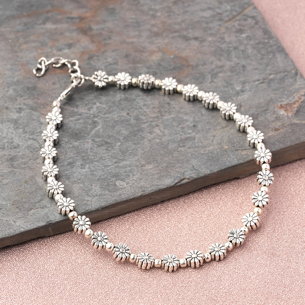 DaisyDits beaded anklet (Silver)
