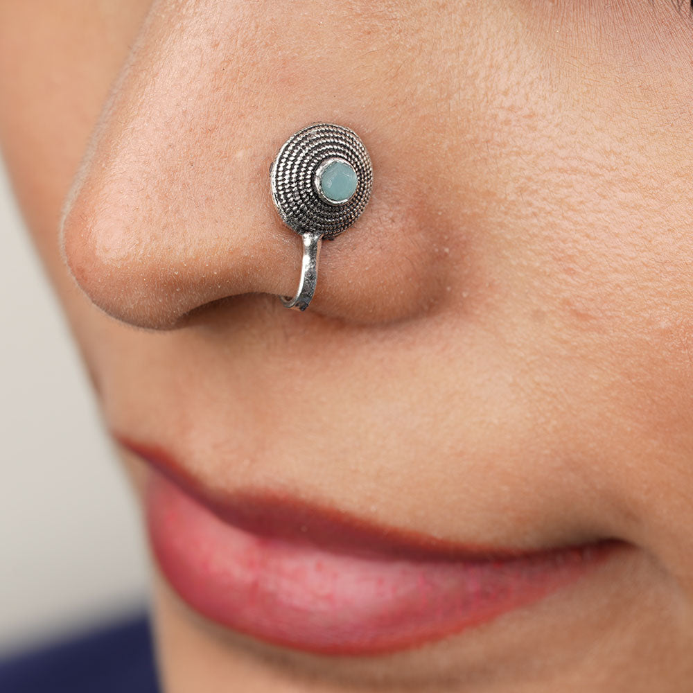Stone Studded Beautiful Nosepin