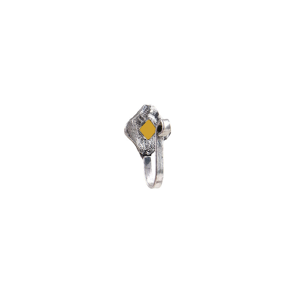 Stone Studded Beautiful Nosepin