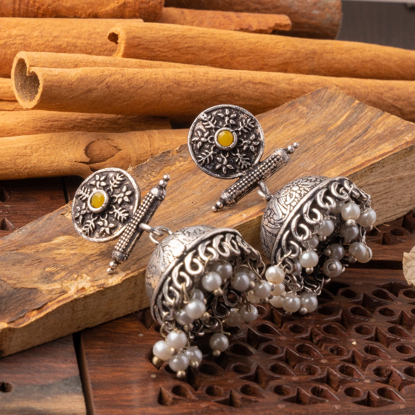 Charmbell earrings (Yellow)