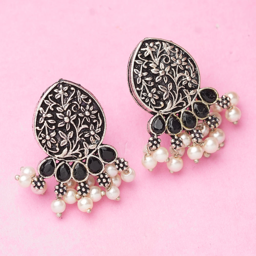 Black Stone Studded Elegant Oxidised Stud Earrings