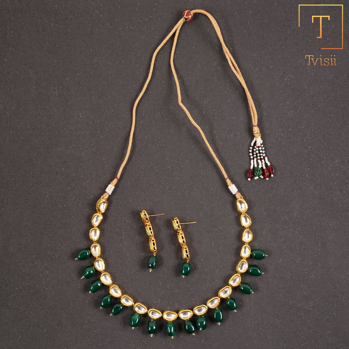 Kundan Neckpiece set