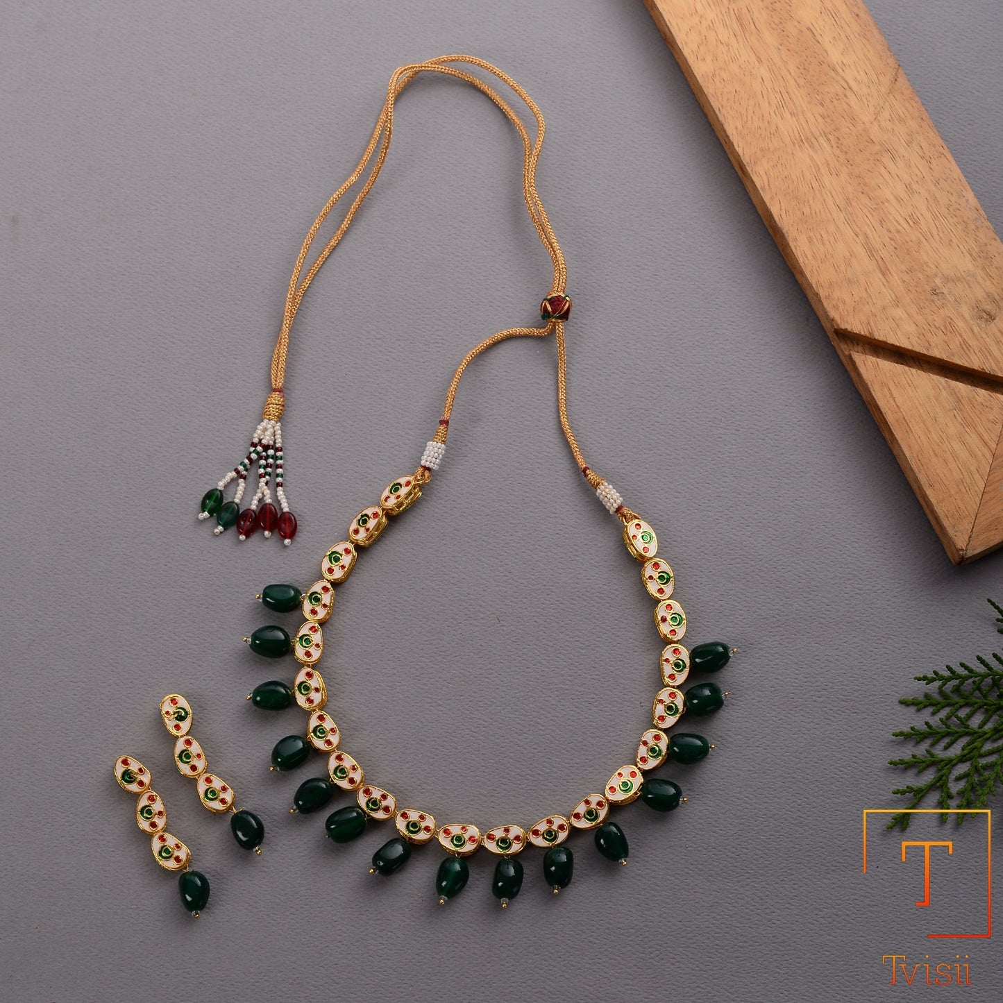 Kundan Neckpiece set