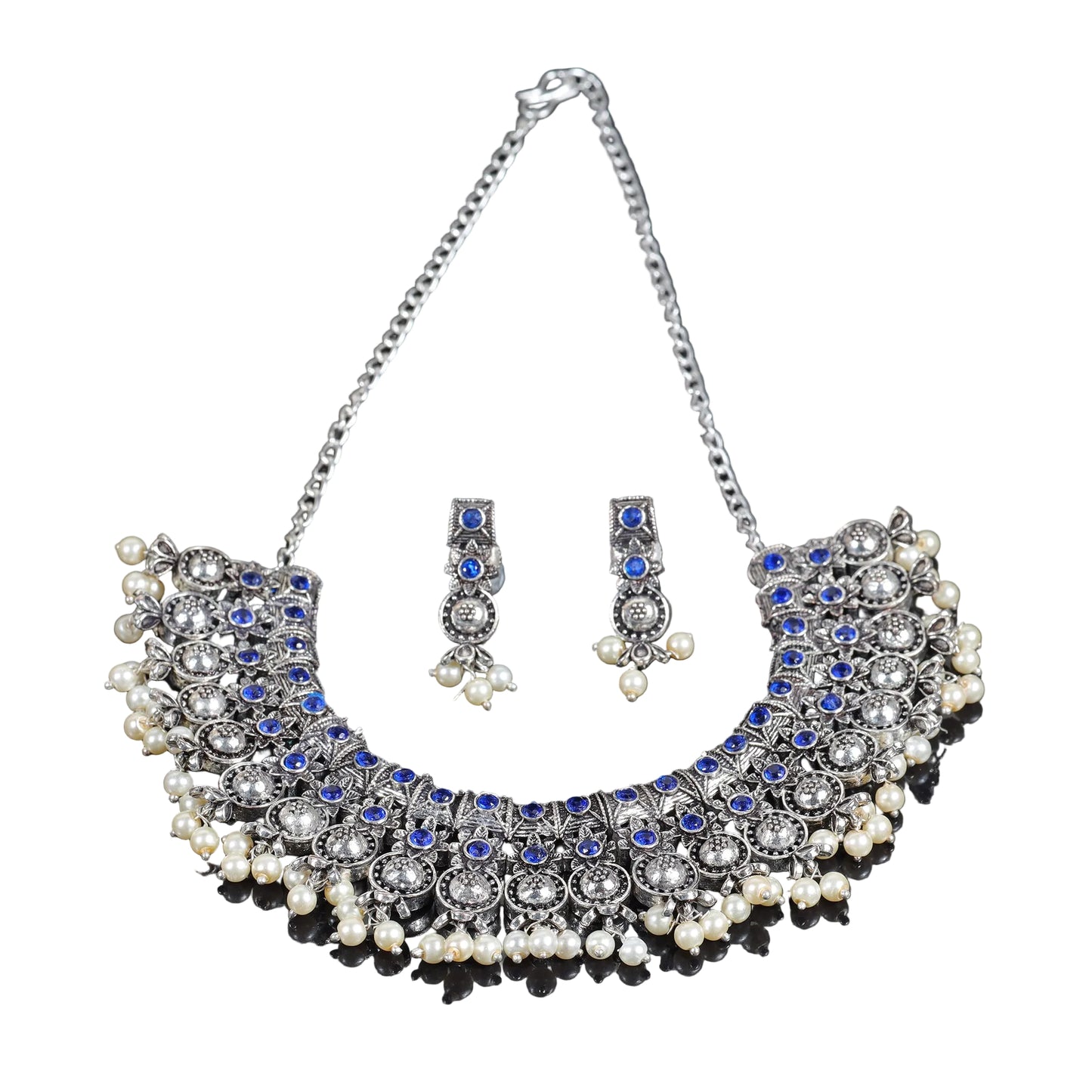 Ancient spark pearl chain neckpiece (Blue)
