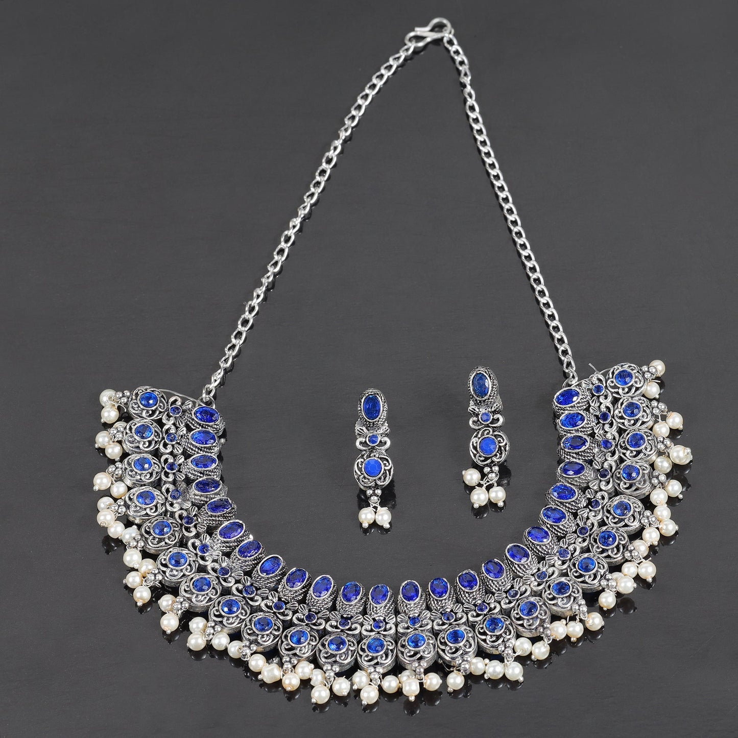 Ethnic echo stone studded rope neckpiece set (Blue)