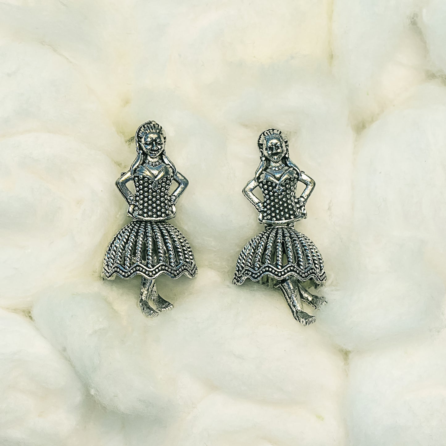 Mini Muse stud earrings (Silver)