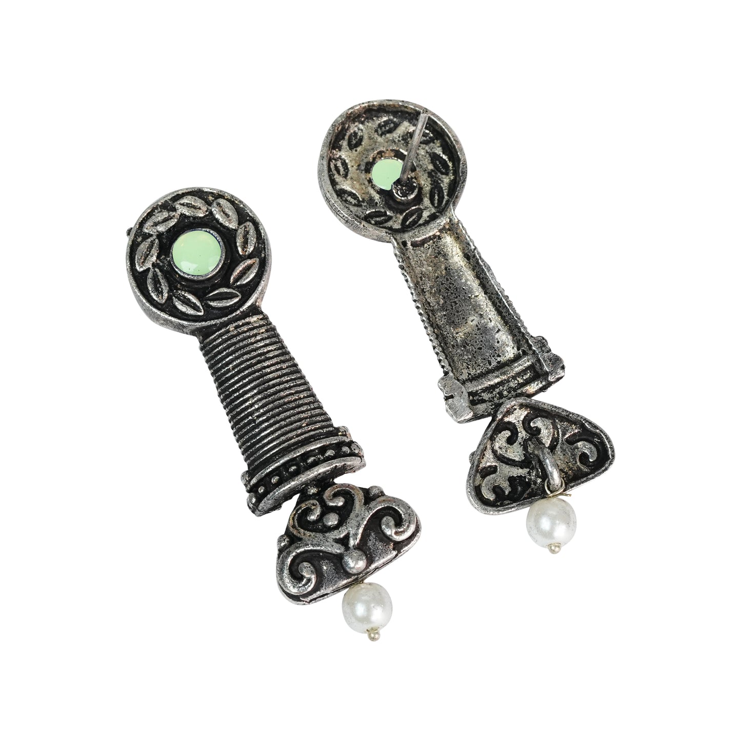 Shahi Trumpet stud earrings (Pista)