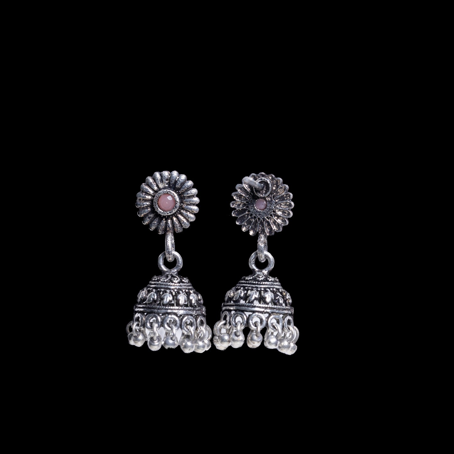 Garden gorgeousness Jhumki arrings (Baby Pink)