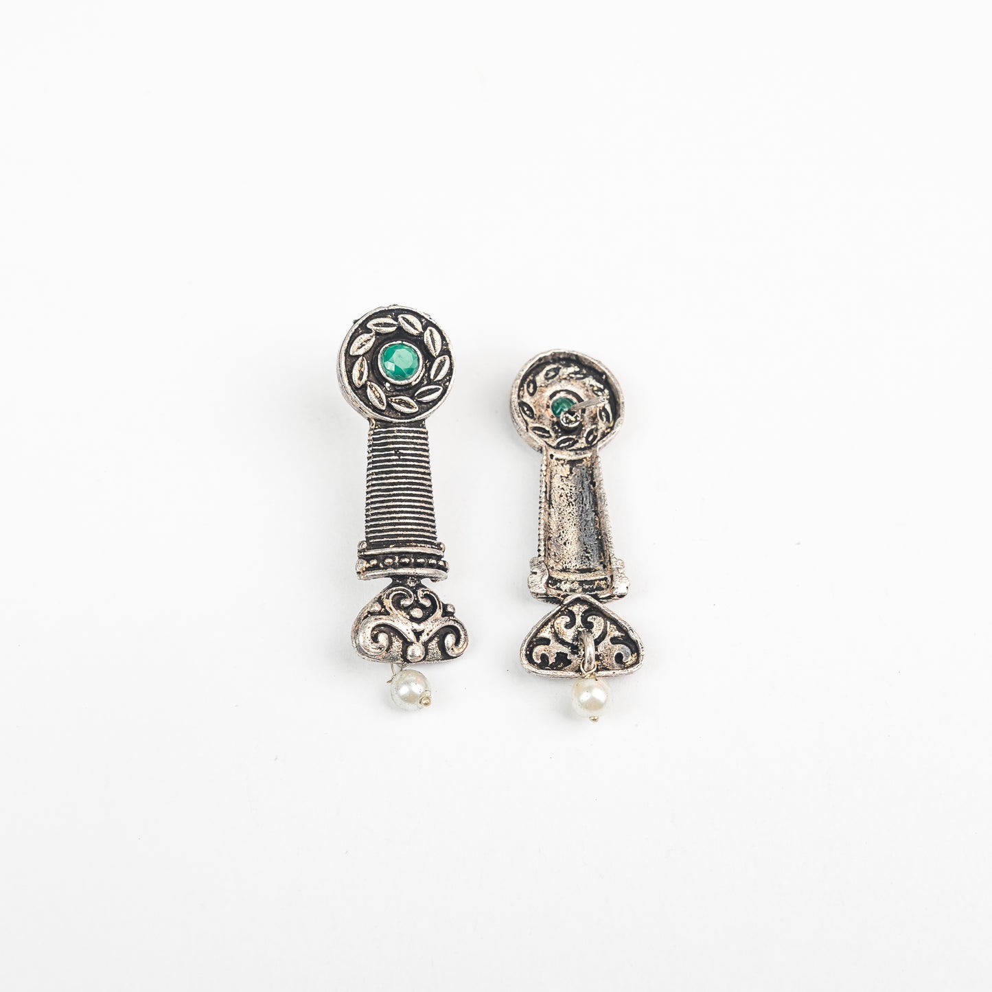 Shahi Trumpet stud earrings (Green)
