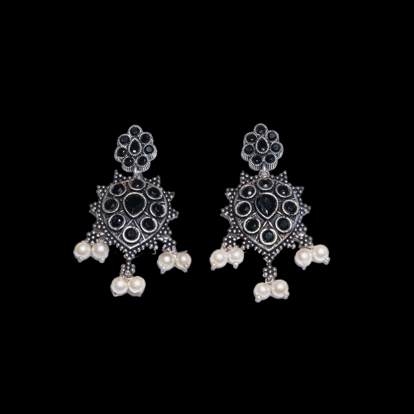 Drop Radiance dangler earrings (Black)