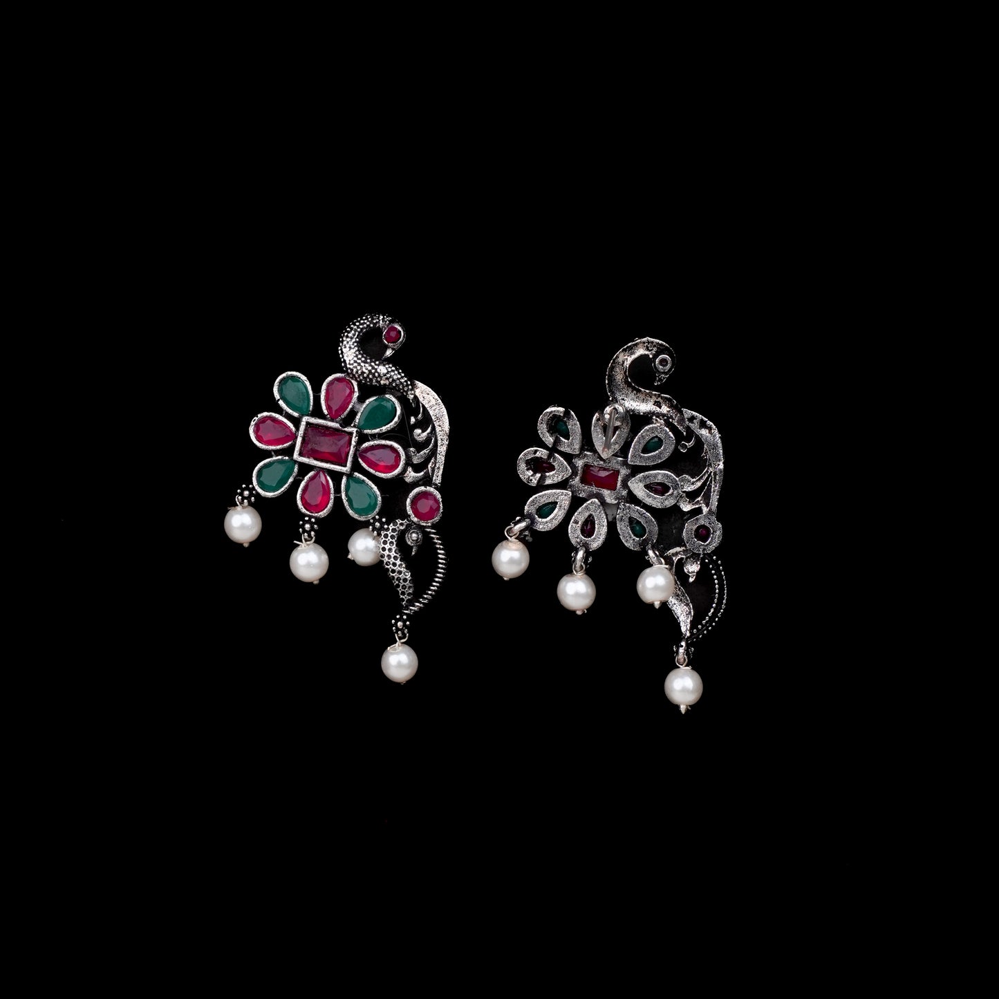 Peacock flower pearl stud earrings (Multicolored)