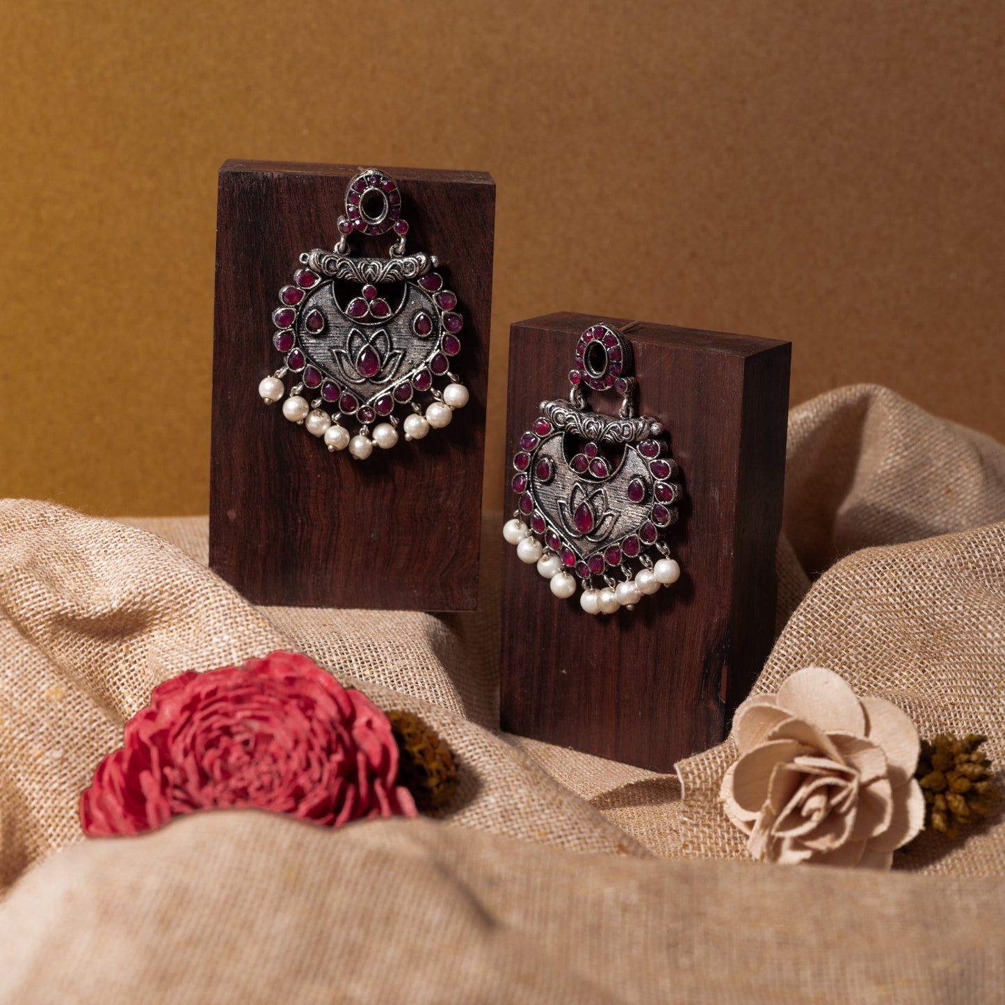 Phuljhadi prestine Dangler earrings (Red)