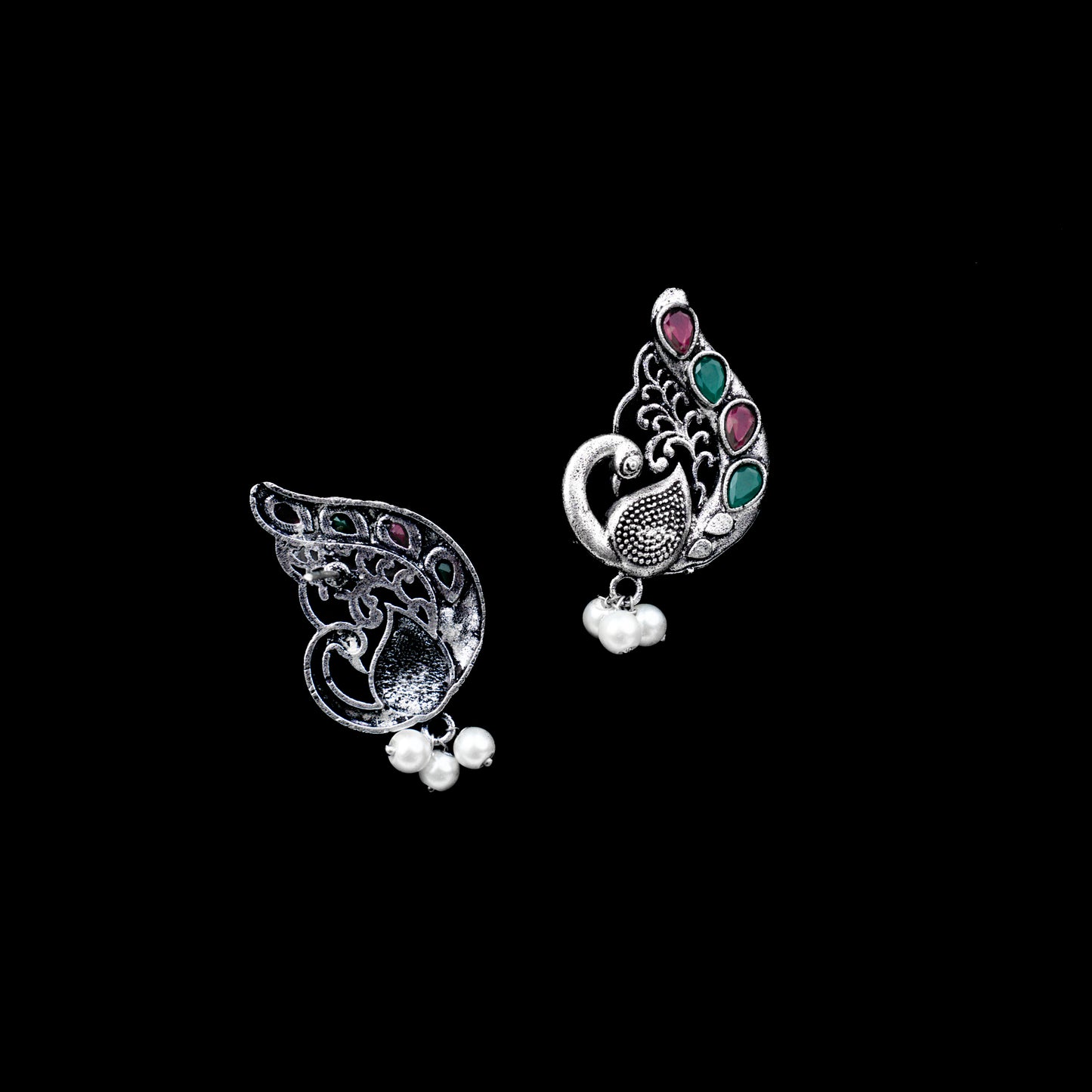 Ferocious Feathers stud earrings (Multicolored)